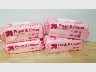 Up&Up Fresh & Clean Scented Baby Wipes (4 packs)