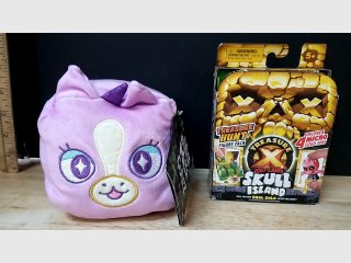 Treasure & Micro Figure Pac and Plush Meta Cubez 