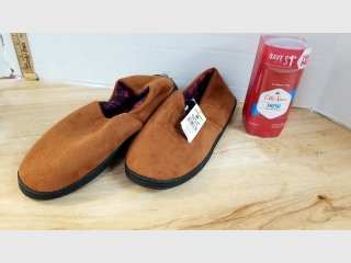  Mens Slippers size M and Old Spice deodarant