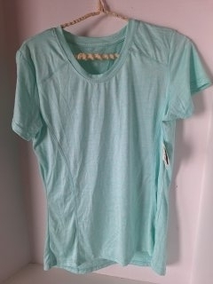 Mew ladies size medium clothing 