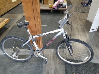 Specialized mountain bike, sells as is 