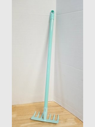 New kids rake 28 inch