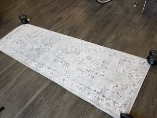 New runner approx 8 foot by 30 inch
