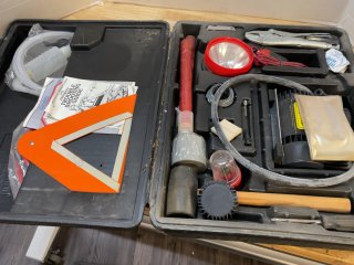Emergency roadside tool kit
