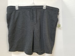 New mens shorts size 2xl
