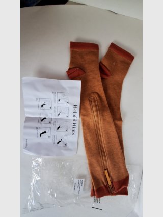 Helpful Hints Zipper Compression Leg Sleeves