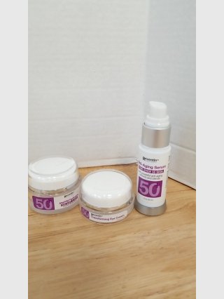 New Reventin Anti-Aging Skincare Set