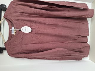 New men\'s size XL Qearal shirt 