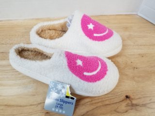 New ladies slippers size large 