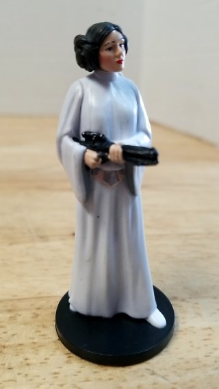 Princess Leia figurine, 5 in