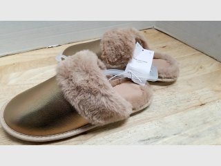 New Gold Metallic Faux Fur Slippers ladies med
