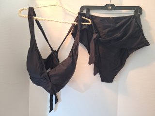Ladies size 2XL swimsuit