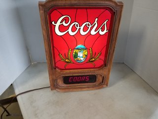 1981 Light up Coors, running message, works great, 16 by 11 by 4 inch
