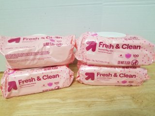 New scented baby wipes 100 in each