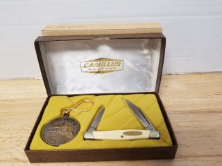 Camillus knife set, knife measures 3 inch