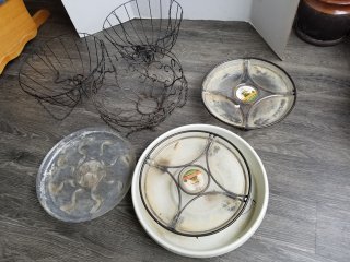 Flower baskets, plant caddies 