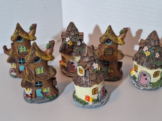 4 inch resin houses