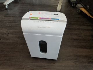 Paper shredder, sells as is