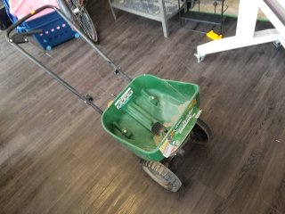 Spreader