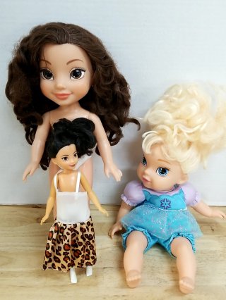 Three Dolls, Tallest,  12 in