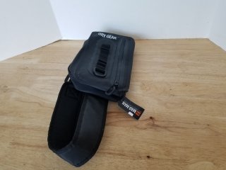 Dry gear waist bag