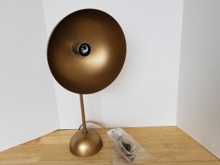 HOMART LAMP approx 24 inch 