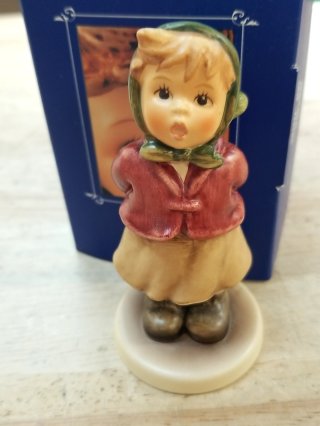 Vintage Hummel, Exc cond,  5 in