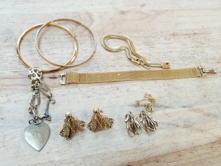 Gold and silver jewelry lot