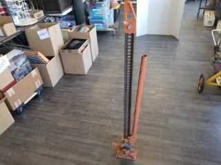 FLOOR Jack 