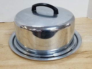 Cake holder, approx 14 by 7 inch 