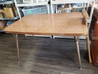 TABLE, 1 leaf, 48 by 36 by 30 inch
