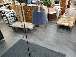 FLOOR lamp