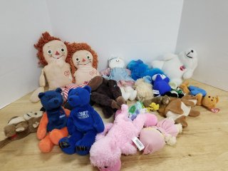 BRONCOS and cowboy beanie babies, plush, other