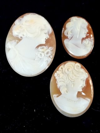 ANTIQUES