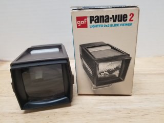 Lighted slide viewer 