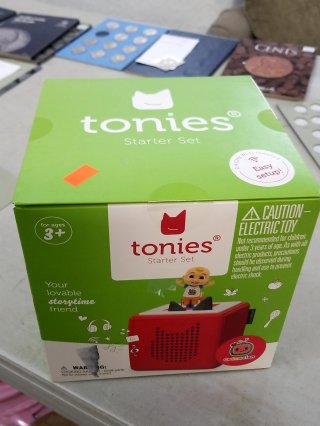 TOYS