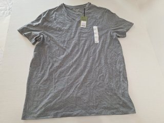 Item #915 — Ladies size large clothing photo 1 of 2