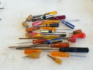 Item #94 — Assorted Screwdrivers photo 1 of 3