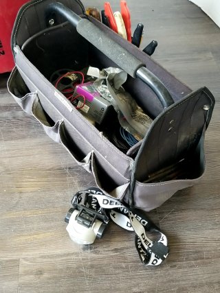 Item #253 — Shop-Vac & Tool Bag Set photo 4 of 6