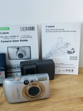 Item #334 — Canon PowerShot SD890 IS Digital Camera photo 4 of 5