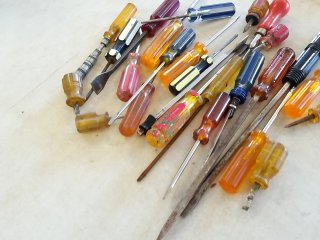 Item #94 — Assorted Screwdrivers photo 2 of 3