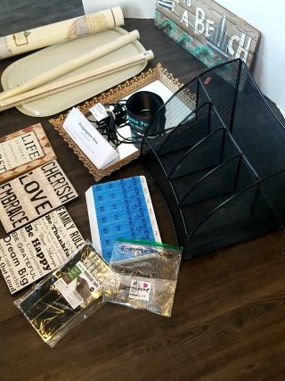 Item #338 — Home Decor & Office Supplies Lot photo 5 of 5