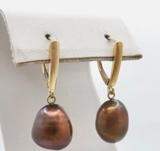 Item #29 — Marked 14 kt gold brown pearl earrings