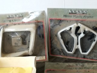 Item #243 — HARLEY DAVIDSON Motorcycle Parts Lot photo 9 of 10