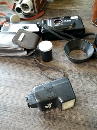 Item #238 — Vintage Camera Collection Lot photo 4 of 5