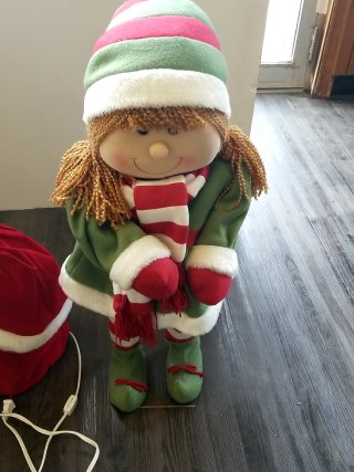Item #258 — CHRISTMAS Dolls Trio, 2 are electric, tallest 30 inch photo 4 of 4