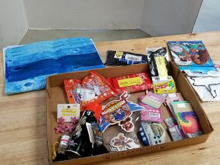 Item #336 — Mixed Craft & Novelty Lot photo 1 of 3