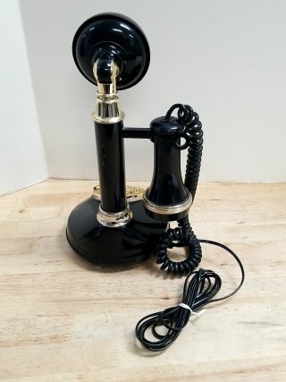 Item #29 — Rotary phone photo 4 of 4