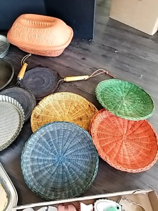 Item #117 — Baking pans and cookie cutters lot photo 3 of 6