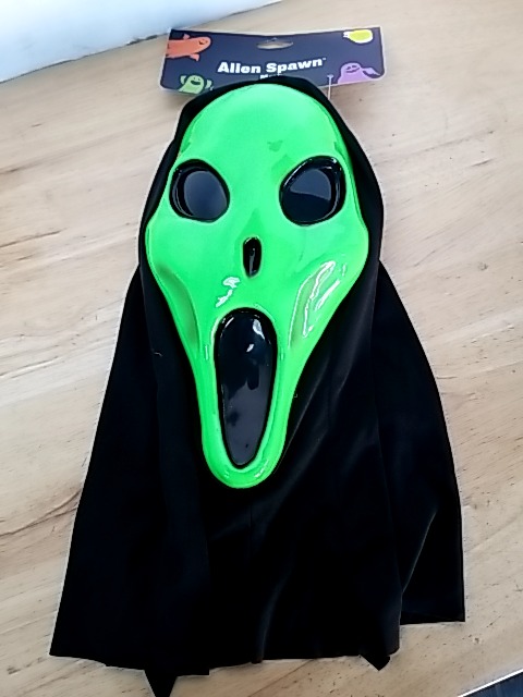 Item #168 — New Green Alien Spawn Mask with Hood